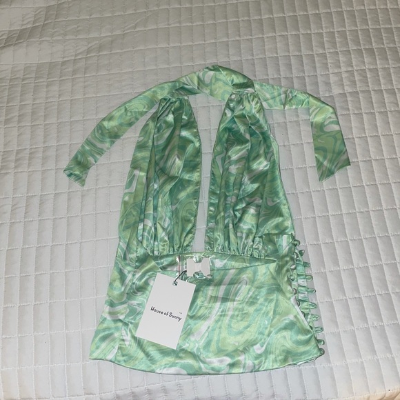 House of Sunny Paradise Party Top - Picture 7 of 9